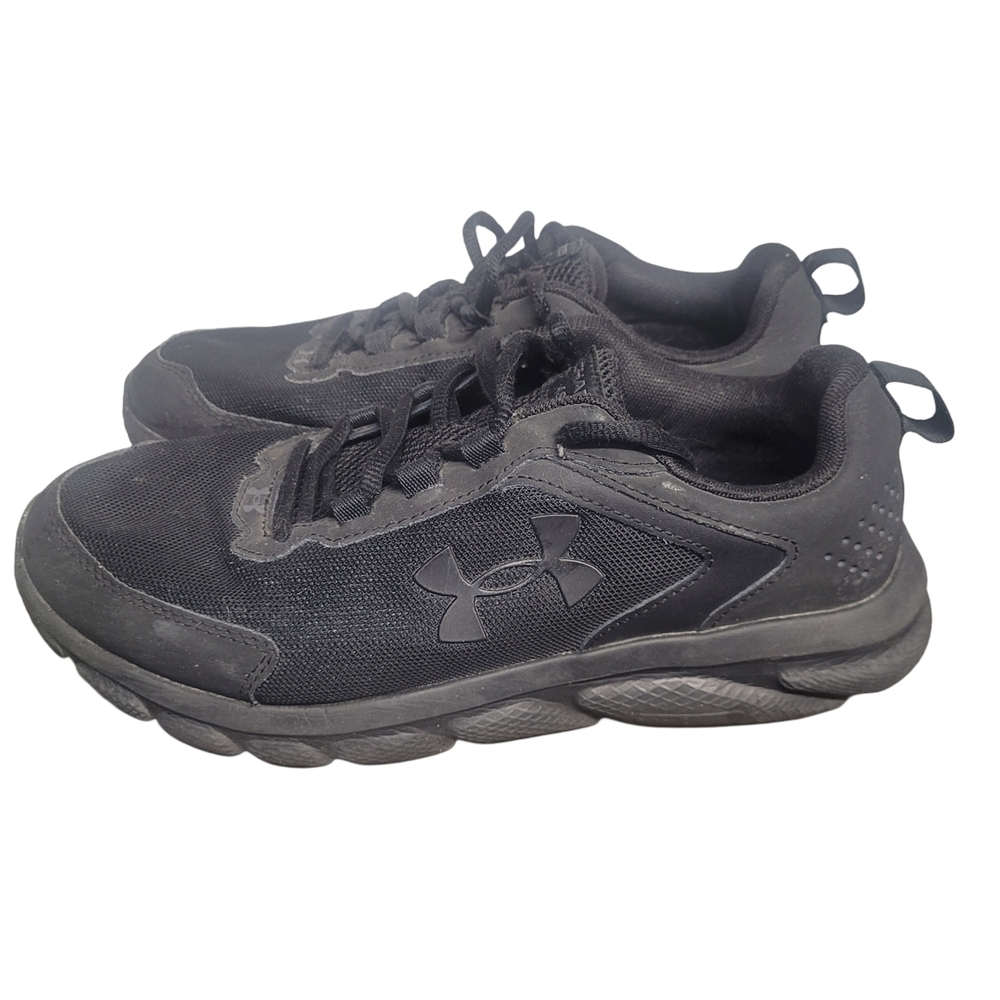 Under Armour Black Athletic Sneakers Size 9